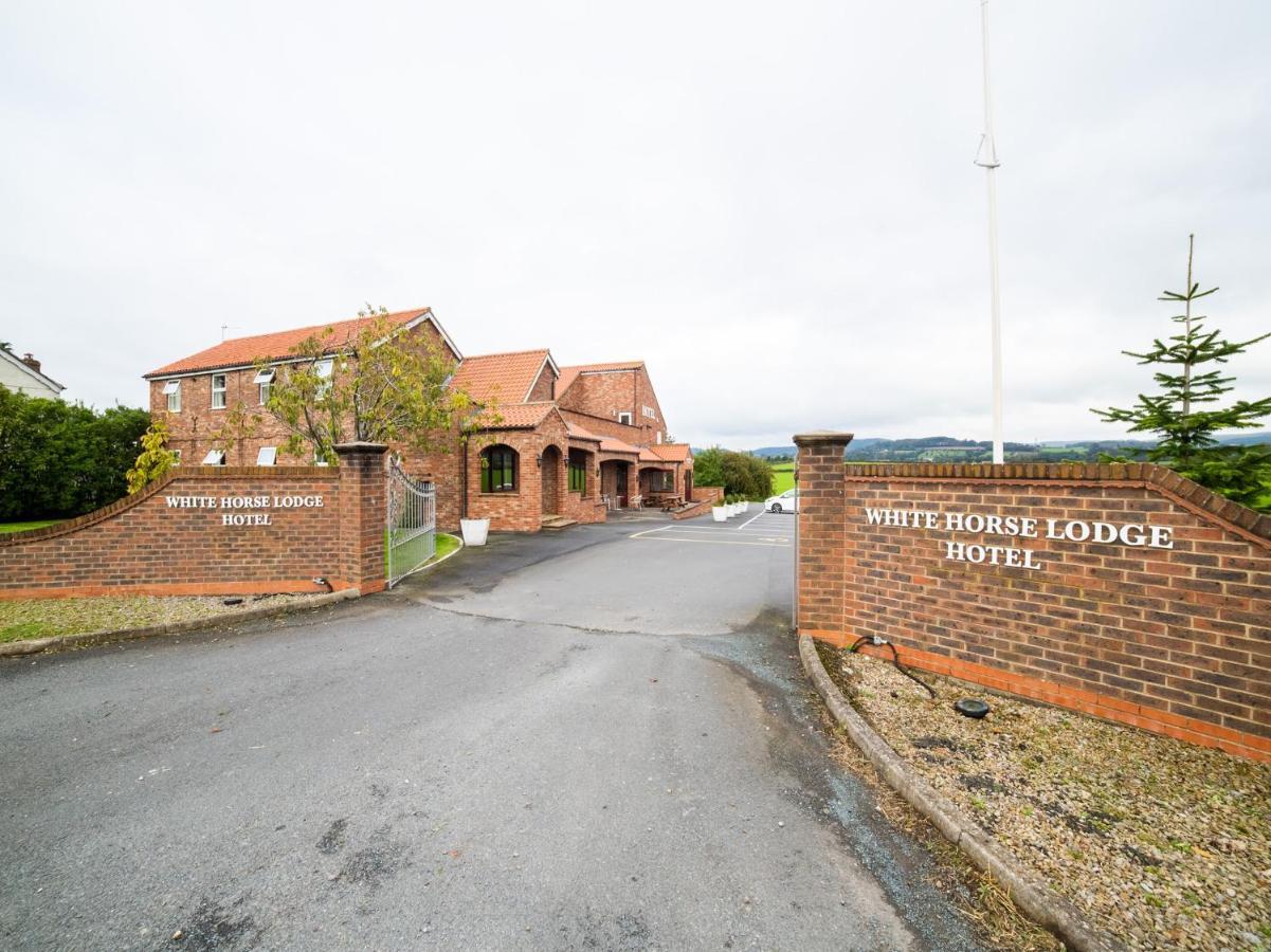 Oyo White Horse Lodge Hotel, East Thirsk Bagby Zewnętrze zdjęcie